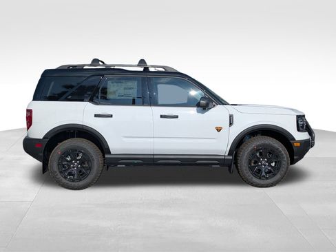 New 2025 Ford Bronco Sport Badlands w/ Sasquatch Badlands Package AWD/4WD image 4