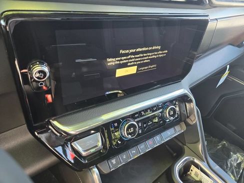 New 2026 GMC Sierra 2500 Denali w/ Technology Package AWD/4WD image 11