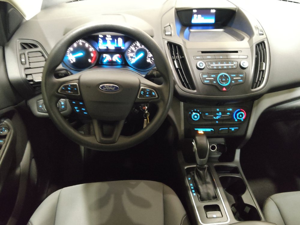 Used 2017 Ford Escape S FWD image 22