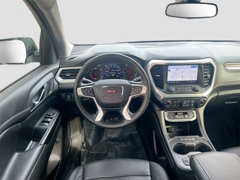 Used 2023 GMC Acadia SLT w/ Elevation Edition image 23