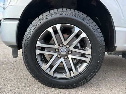 Used 2021 Ford F150 XL w/ STX Appearance Package AWD/4WD image 12
