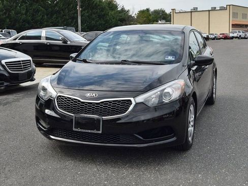 Used 2015 Kia Forte LX image 1
