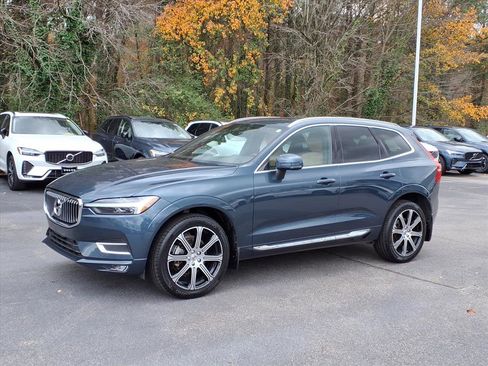 Used 2021 Volvo XC60 T5 Inscription w/ Protection Package Premier image 9