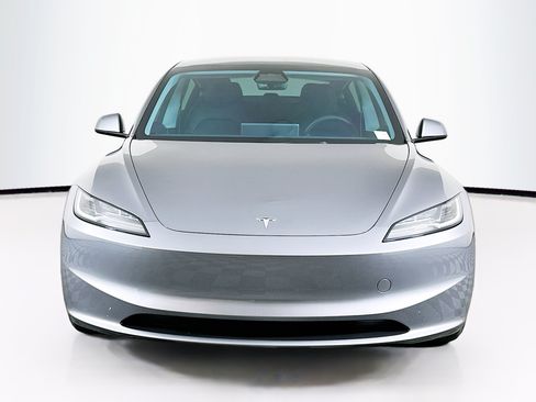 Used 2025 Tesla Model 3 Long Range AWD/4WD image 2