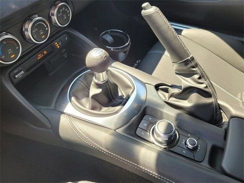 New 2025 MAZDA MX-5 Miata RF Grand Touring image 25