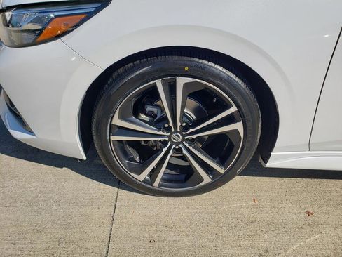 Certified 2021 Nissan Sentra SR w/ Trunk Package image 45