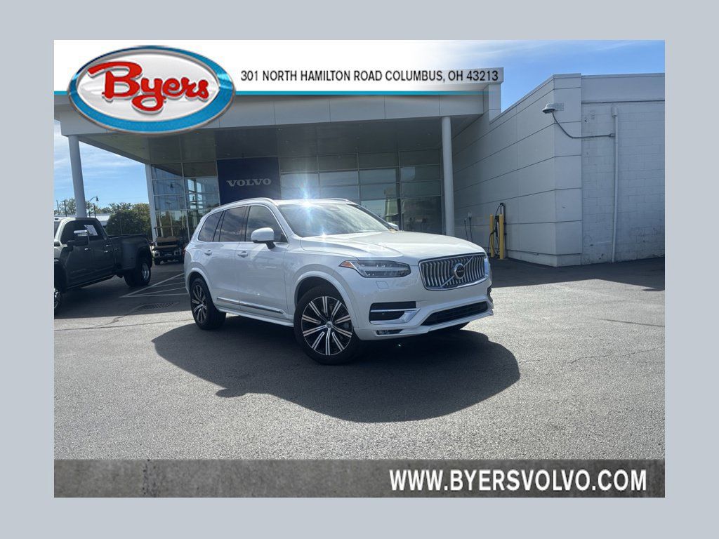Certified 2024 Volvo XC90 B5 Core w/ Climate Package AWD/4WD image 1