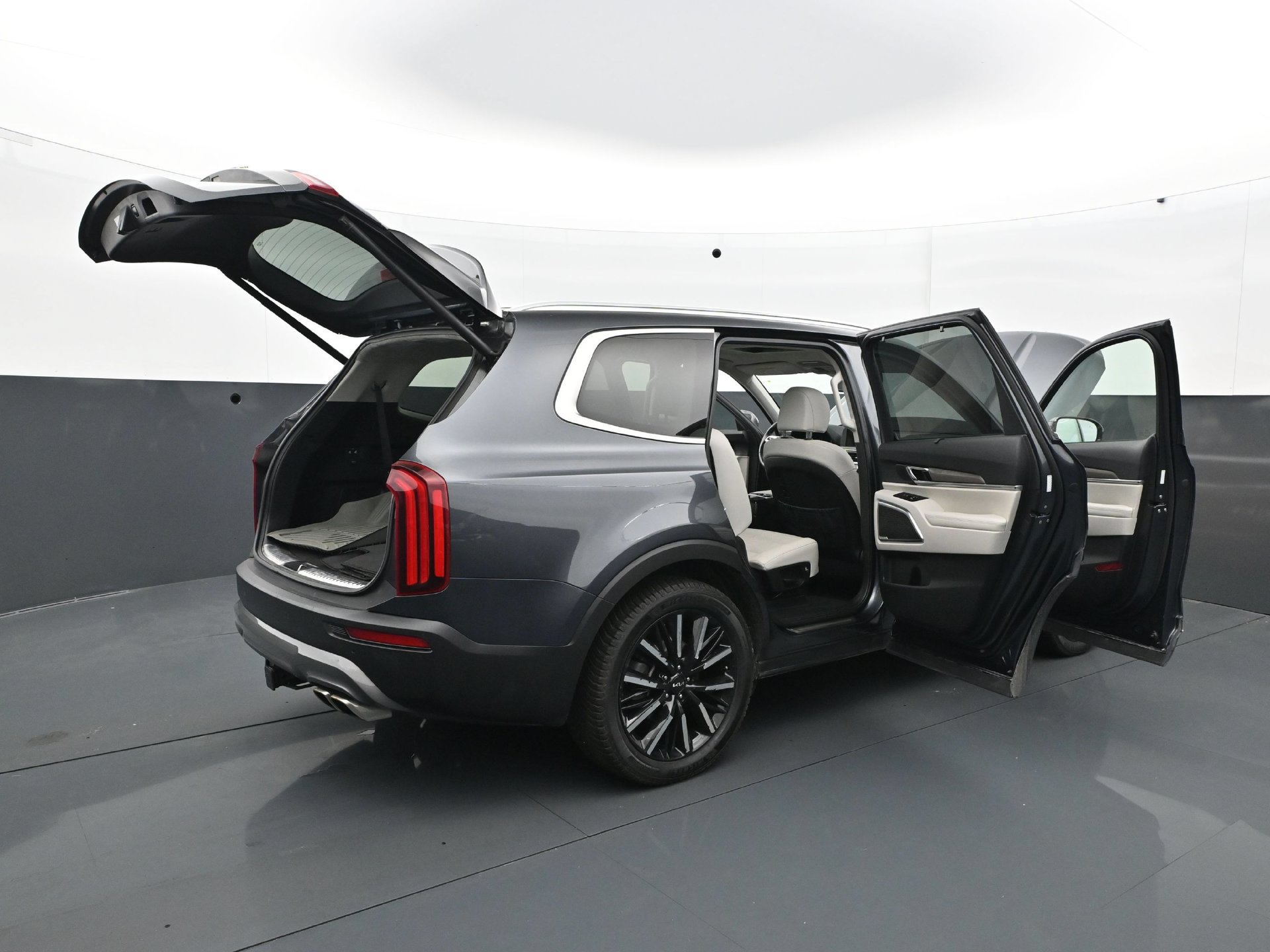 Used 2022 Kia Telluride SX w/ SX Prestige Package AWD/4WD image 37
