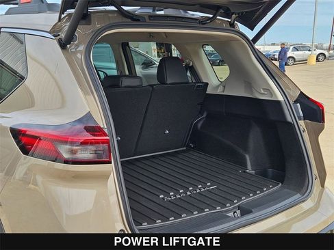New 2026 Nissan Rogue SV image 27