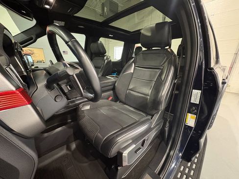 Used 2022 Ford F150 Raptor w/ Raptor 37 Performance Package AWD/4WD image 9