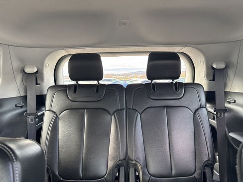 Used 2022 Jeep Grand Cherokee L Limited image 28