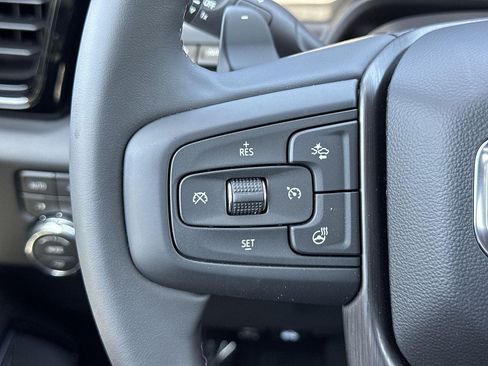 New 2026 GMC Sierra 1500 AT4X w/ LPO, Black Badging Package AWD/4WD image 9