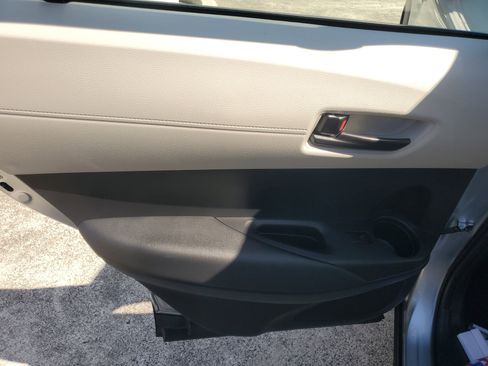 Certified 2024 Toyota Corolla Cross L FWD image 14