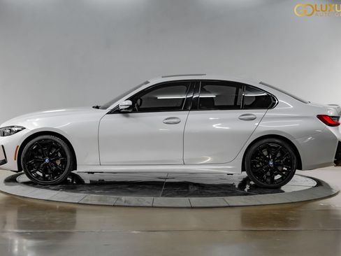Used 2026 BMW 330i xDrive Sedan AWD/4WD image 12