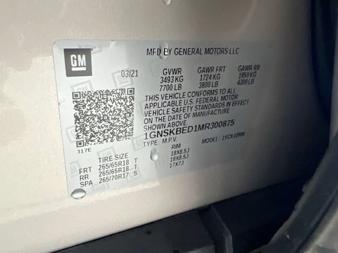 Used 2021 Chevrolet Suburban LS AWD/4WD image 30