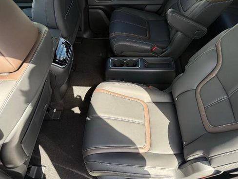 New 2026 Nissan Armada SL w/ Captain's Chari Seat Package RWD image 11