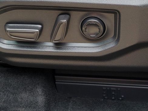 Used 2023 Toyota Sequoia Capstone image 35