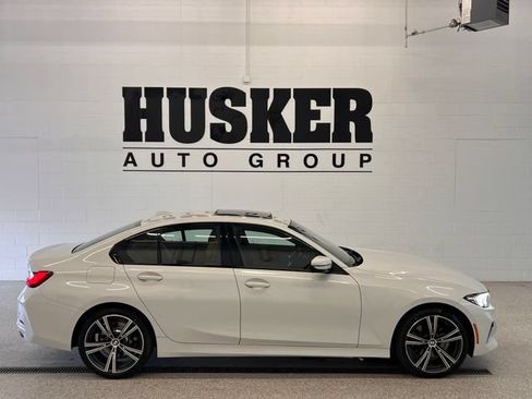 Used 2023 BMW 330i xDrive Sedan w/ Driving Assistance Package AWD/4WD image 2