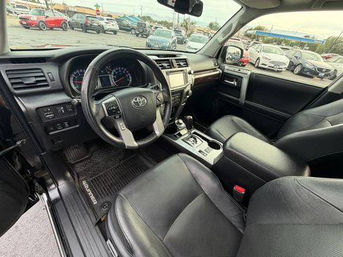 Used 2017 Toyota 4Runner Limited AWD/4WD image 10