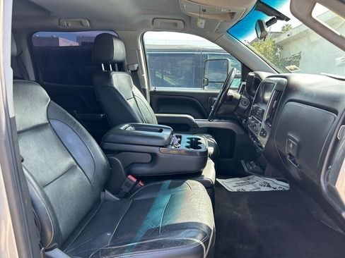 Used 2018 Chevrolet Silverado 1500 LT w/ All Star Edition RWD image 23