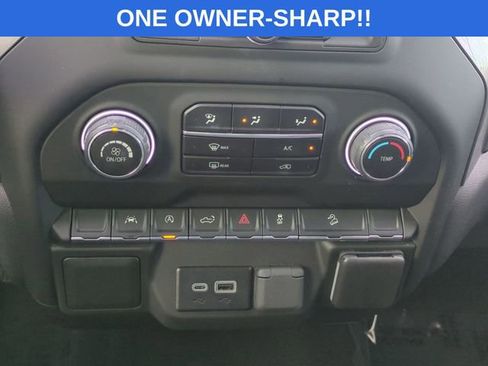 Used 2024 Chevrolet Silverado 1500 Custom Trail Boss w/ LPO, Dark Essentials Package image 17