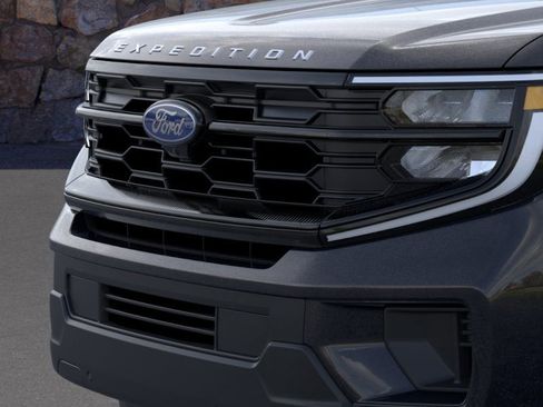 New 2026 Ford Expedition Max Active image 17