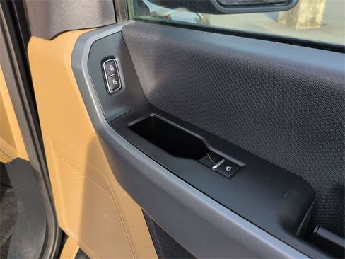 Used 2023 Ford F150 XLT image 33