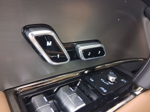 New 2026 Land Rover Range Rover Sport SE image 12