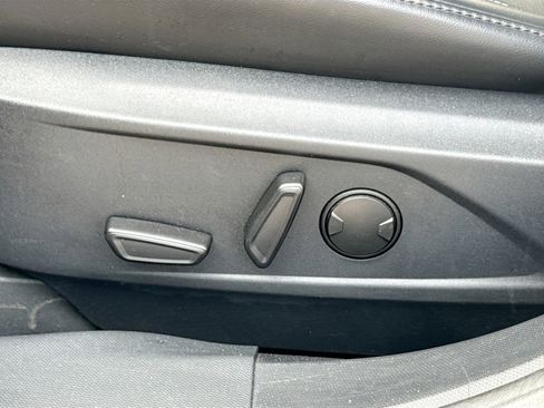 Used 2023 Ford Mustang Mach-E Premium image 23