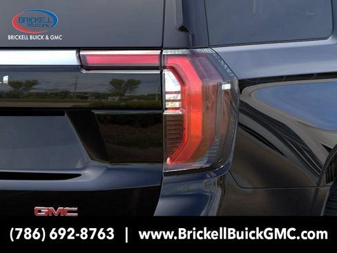 New 2026 GMC Yukon XL Denali w/ Denali Reserve Package AWD/4WD image 10