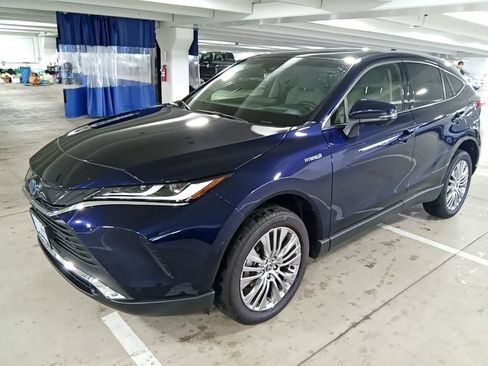Used 2021 Toyota Venza Limited w/ Advanced Technology Package AWD/4WD image 1