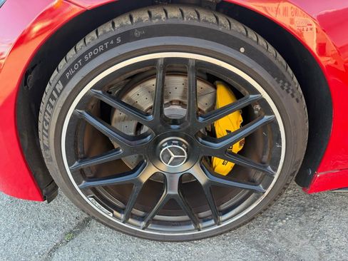 Used 2019 Mercedes-Benz AMG GT 63 image 33