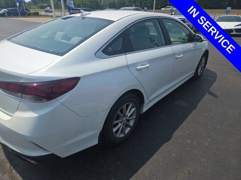 Used 2018 Hyundai Sonata SE FWD image 5