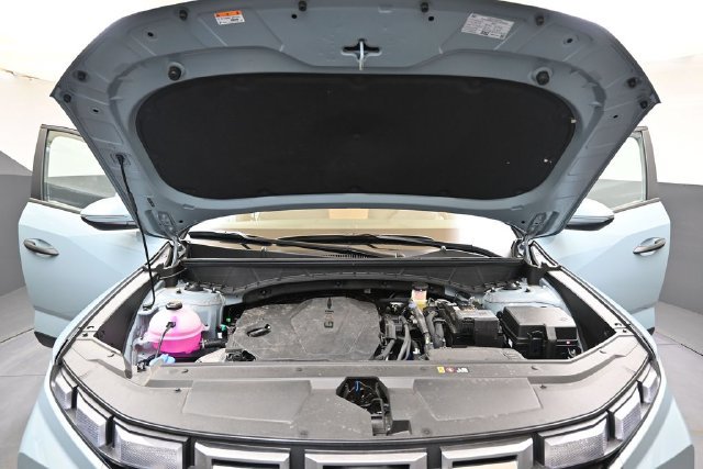 Used 2026 Hyundai Santa Cruz SEL AWD/4WD image 9