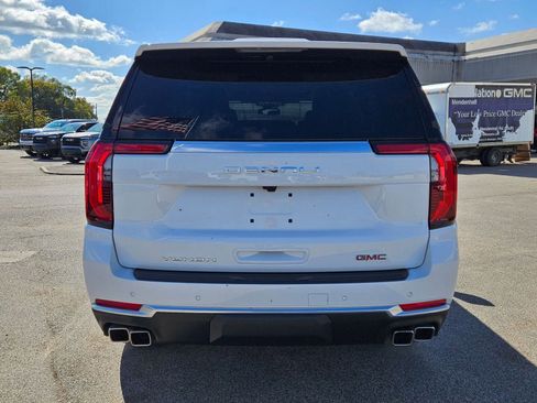 New 2026 GMC Yukon XL Denali w/ Sun & Power Step Package image 5