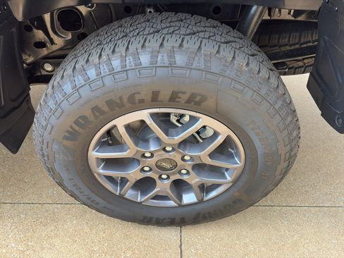 Used 2025 Ford Ranger XLT w/ Equipment Group 301A High AWD/4WD image 23