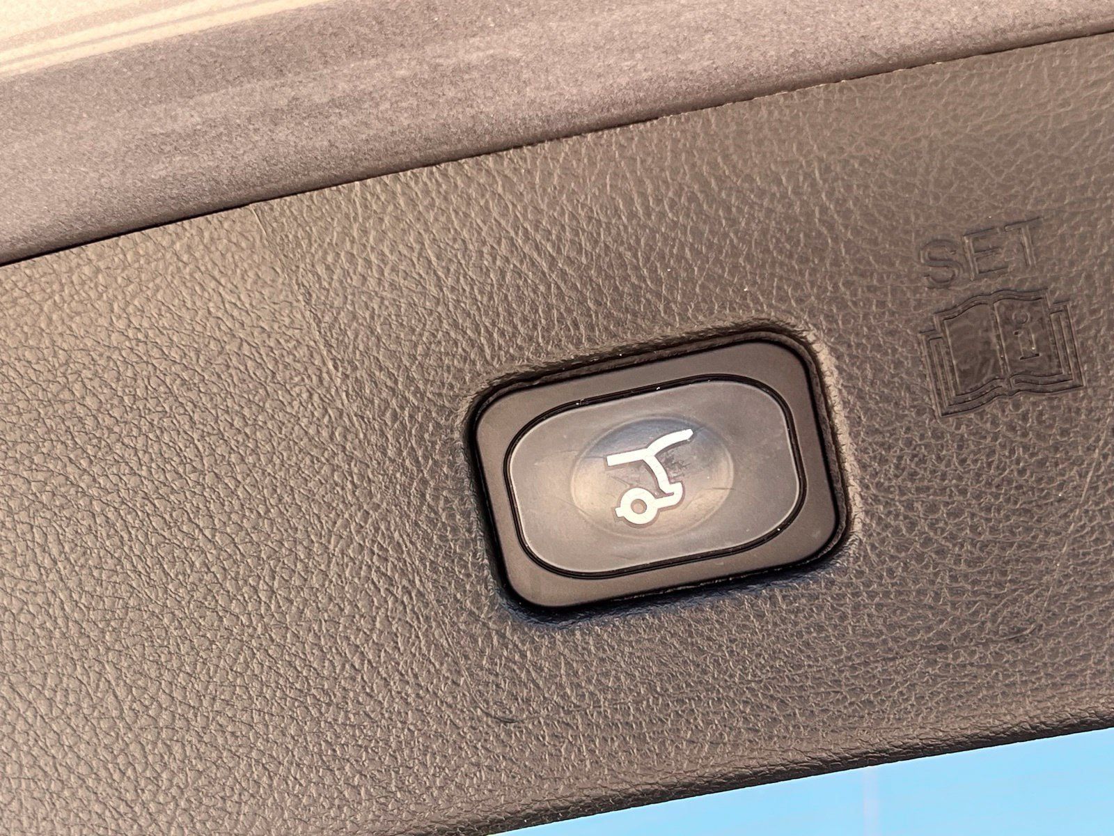 Used 2024 Ford Edge SEL w/ Convenience Package AWD/4WD image 15