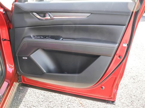 New 2025 MAZDA CX-5 Signature image 46