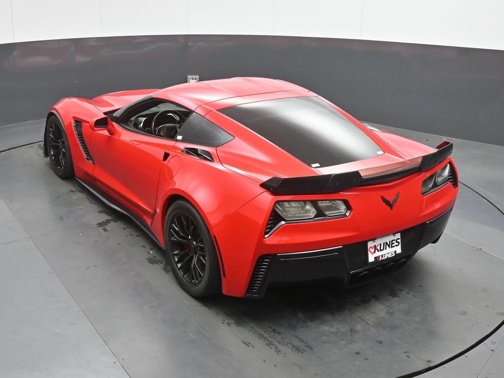 Used 2016 Chevrolet Corvette Z06 w/ 2LZ Preferred Equipment Group RWD image 42