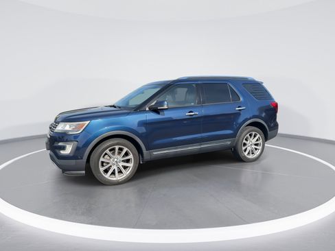 Used 2017 Ford Explorer Limited w/ Equipment Group 301A AWD/4WD image 5