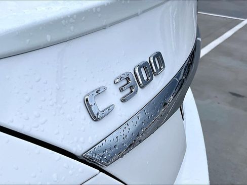 Used 2021 Mercedes-Benz C 300 Sedan image 28