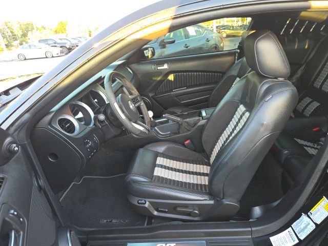 Used 2012 Ford Mustang Shelby GT500 RWD image 14