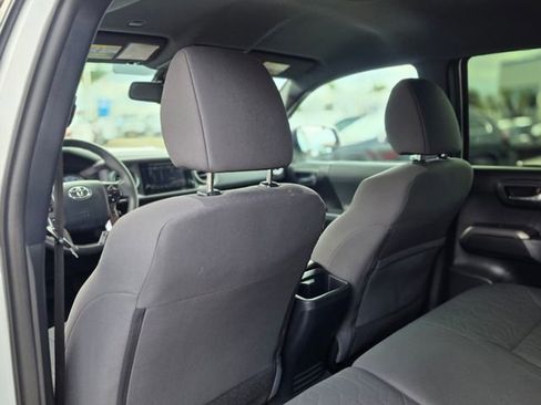 Used 2019 Toyota Tacoma TRD Sport image 20