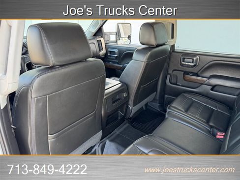 Used 2019 GMC Sierra 3500 Denali w/ Duramax Plus Package image 30