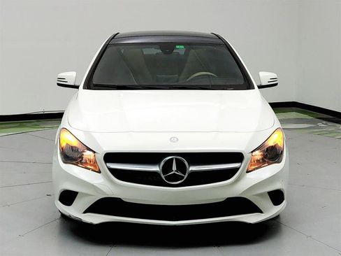 Used 2015 Mercedes-Benz CLA 250 image 2