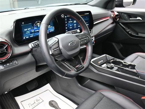 Used 2025 Chevrolet Equinox RS w/ Safety and Technology Package image 14