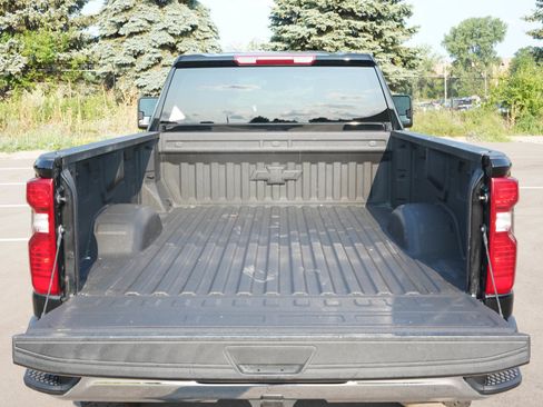 Used 2024 Chevrolet Silverado 3500 LT w/ Convenience Package AWD/4WD image 16