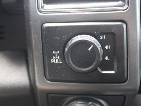 Used 2020 Ford F150 XLT w/ Equipment Group 302A Luxury AWD/4WD image 51