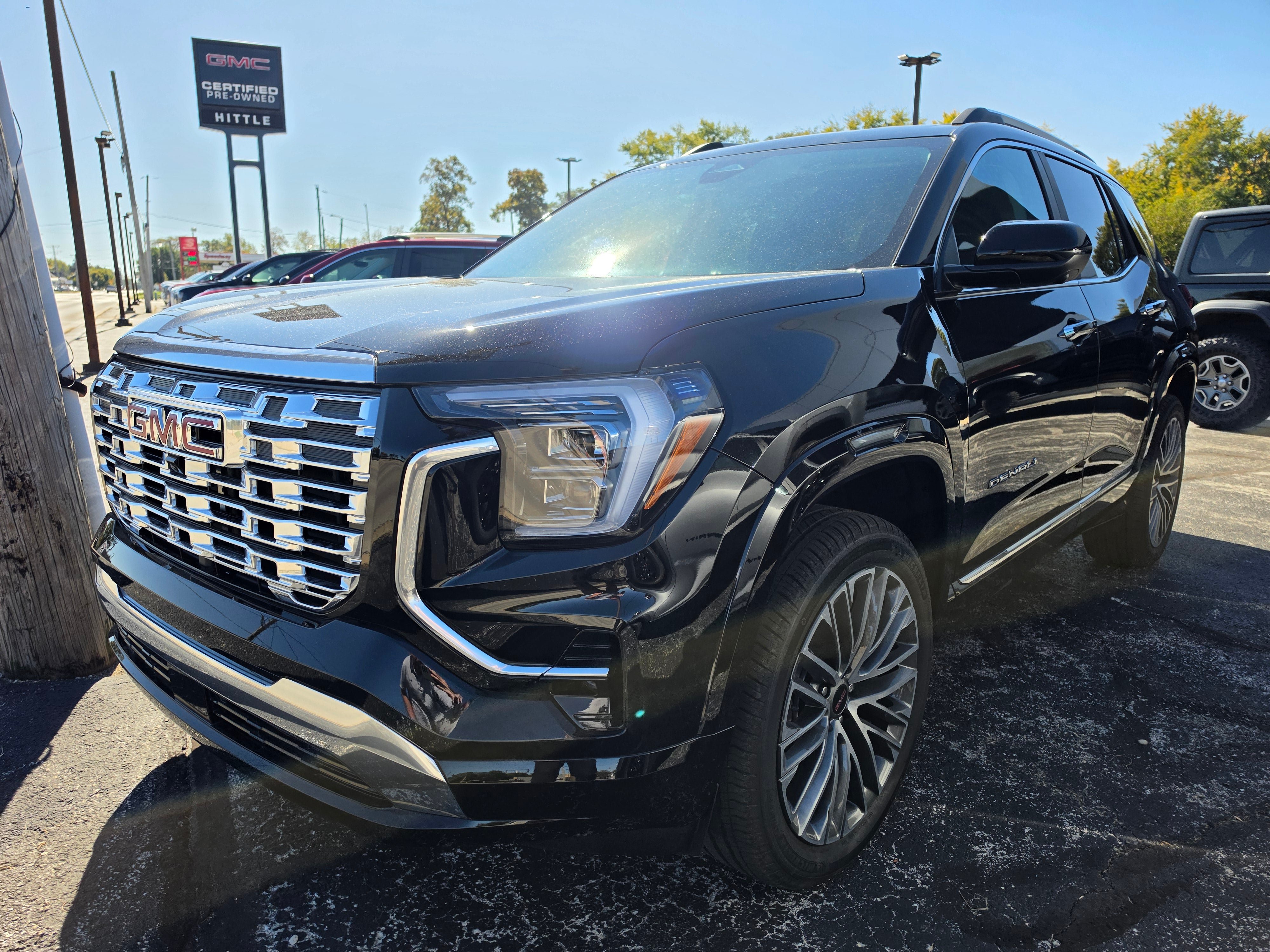 New 2027 GMC Terrain Denali AWD/4WD image 1