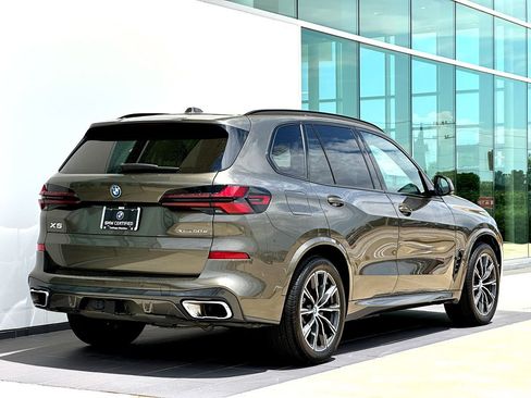 Certified 2024 BMW X5 xDrive50e w/ M Sport Package AWD/4WD image 4